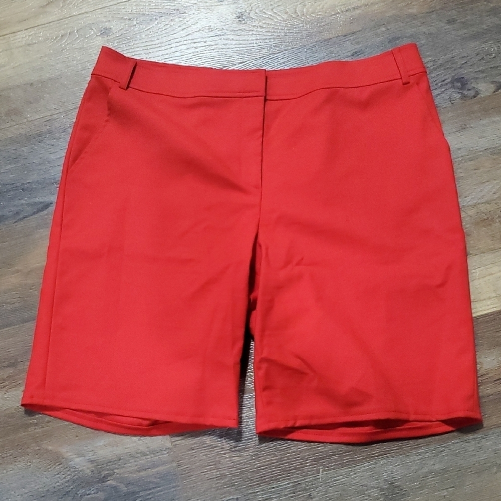 St. John Bold Red Women's Shorts